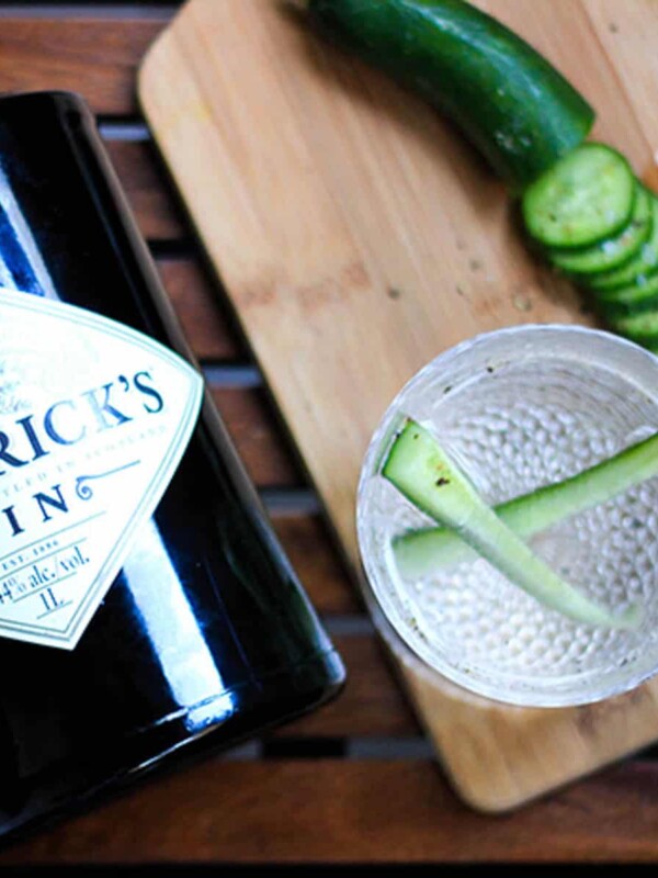 A picture of the ingredients for Sparkling Cucumber Chili Gin.
