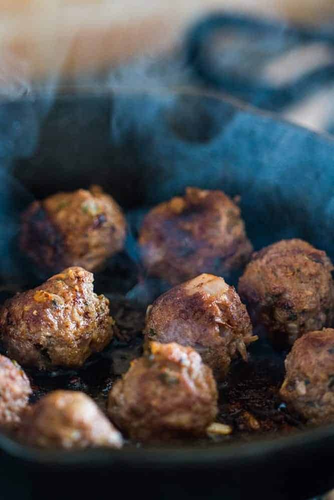 Easy One Pot Mutton (Lamb) Kofta Curry Think Indian food is difficult? This one pot mutton (lamb) kofta curry is super easy and made by forming spiced mutton keema (mince) into meatballs and simmering in a delicious gravy. A few simple ingredients is all it takes to make this easy curry in a hurry!