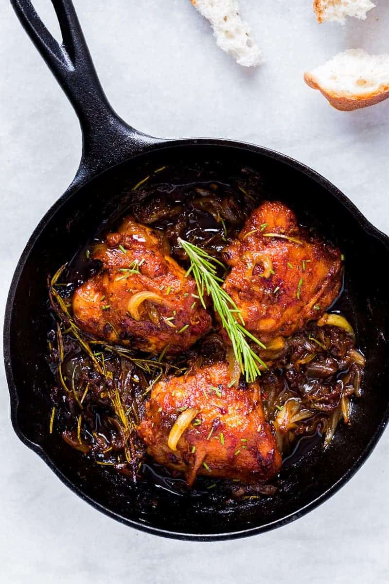 Caramelized Onion Rosemary Chicken Thighs Insanely delicious recipe for 5 ingredient, gluten free caramelized onion and rosemary chicken which takes 30 minutes and only one pan, so no cleanup required!