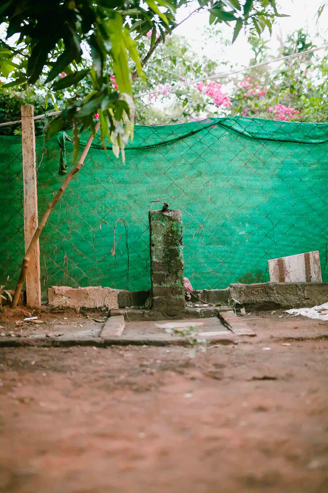 The water tap outside