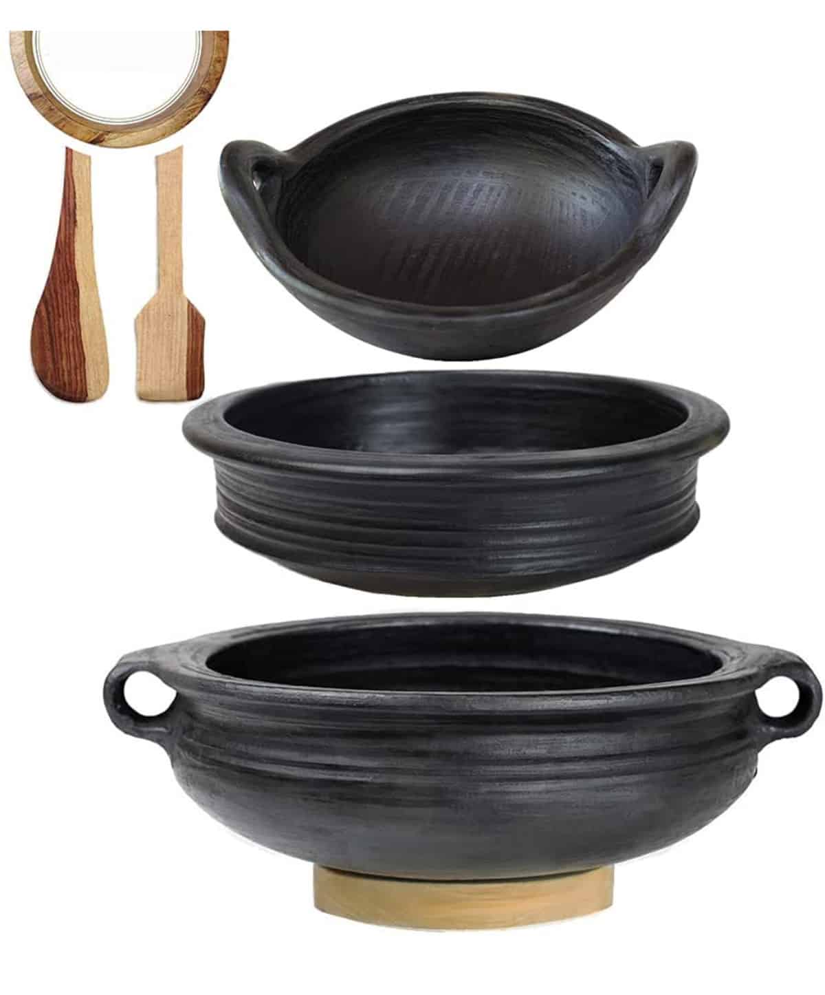clay pots